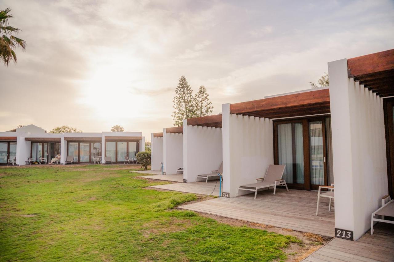 Nachsholim Beach Hotel Nahsholim Bagian luar foto