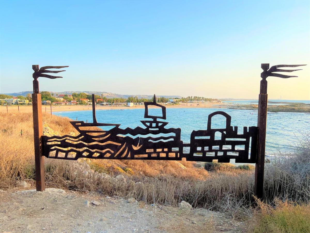 Nachsholim Beach Hotel Nahsholim Bagian luar foto